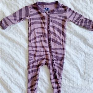 Kickee Pants Zipper Ruffle Footie